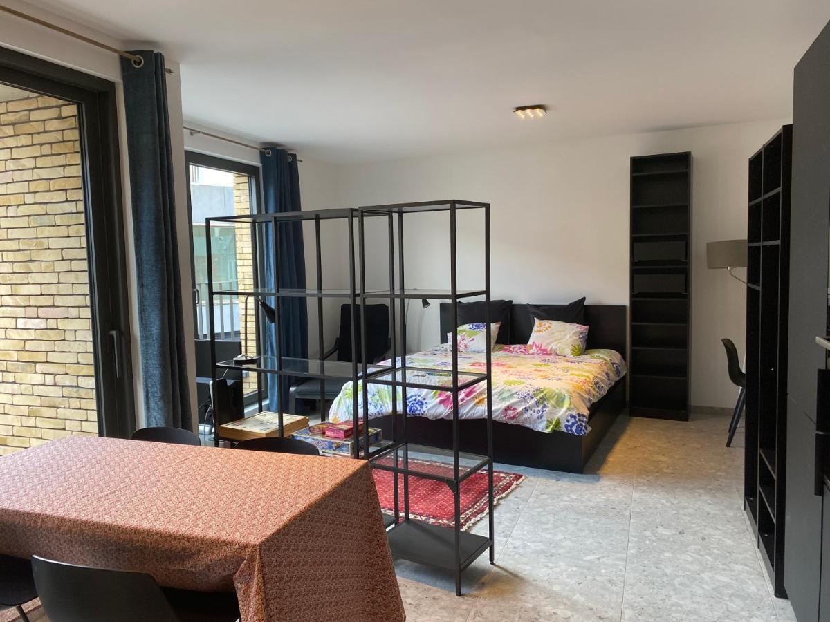 קורטרייק Studio Near Shopping K In K New Bright And Central מראה חיצוני תמונה