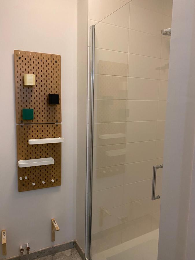 קורטרייק Studio Near Shopping K In K New Bright And Central מראה חיצוני תמונה