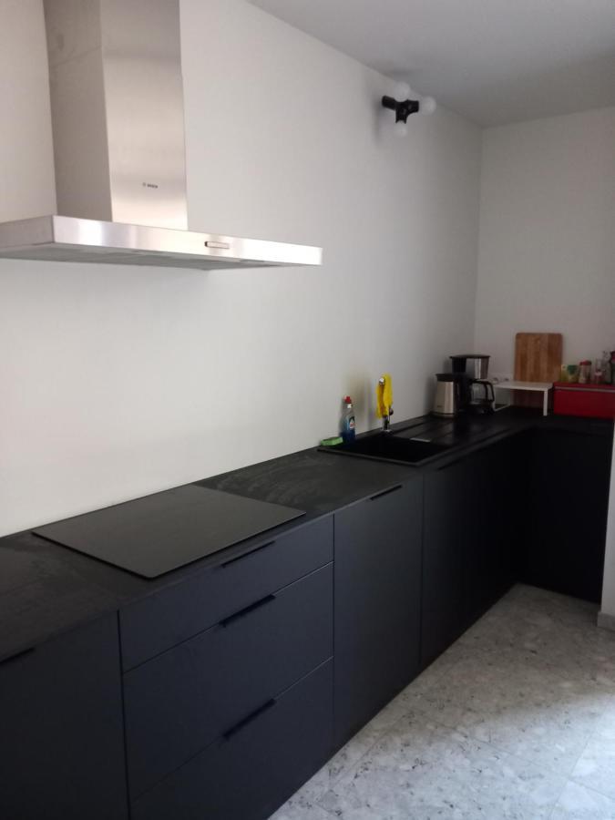 קורטרייק Studio Near Shopping K In K New Bright And Central מראה חיצוני תמונה